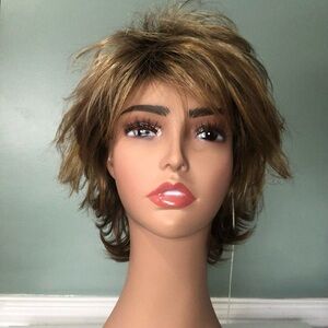 Paula young wig - Jaclyn Smith wig- “calla” in wildflower honey size A